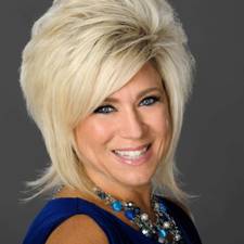 Long Island Medium